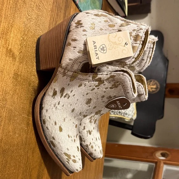Ariat White Hair-On Cowhide Ankle Boots with Gold Speckles - Picture 2 of 4
